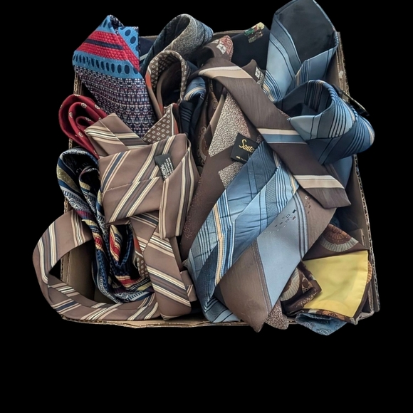 Other - Vintage Assorted Men's Ties/Pocket Squares. One Is Real Italian Silk!